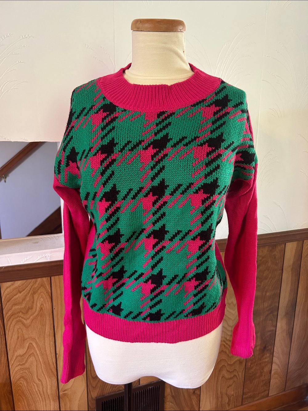Chesley Vintage Pink and Green Houndstooth Crewneck Sweater